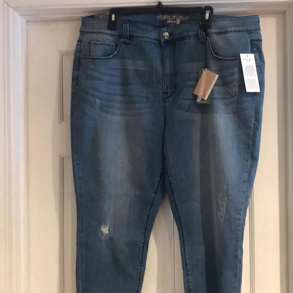 Melissa McCarthy Seven7 Jeans